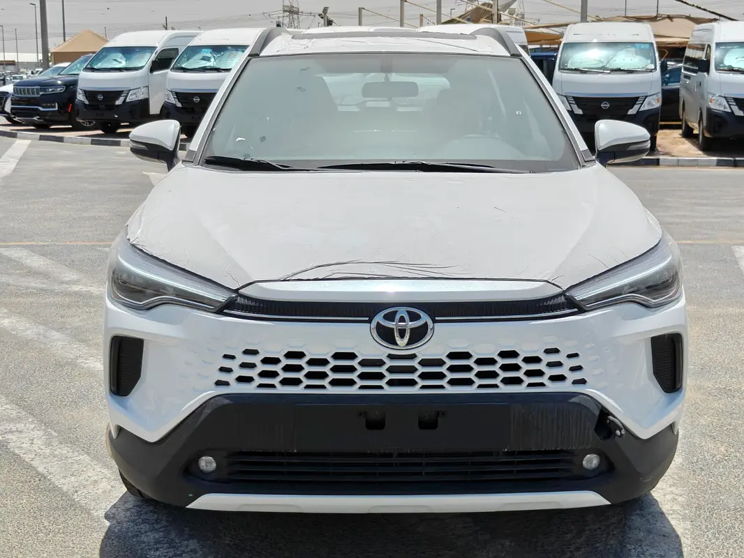Toyota Corolla Cross 2025 — photo 1 of 19