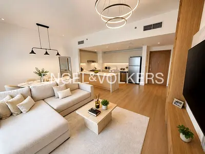Bright | Luxury Finish | Spacious