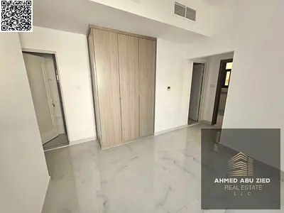 New building for sale in Ajman, Al Alia. Ground+Mezzanine+3 floors. 10 shops, 18 1BHK , 4 studios. Income: 1M AED. Price: 13.5M AED negotiable