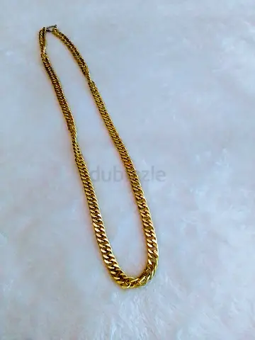 Gold plated, many accessories for any occasion