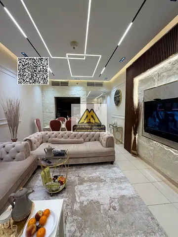 | موقع حيوي | قريب من جميع الخدمات | مساحة كبيرة |