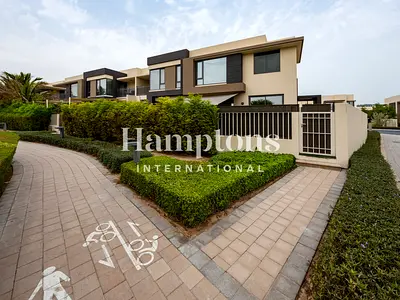 Ready to Move In | Spacious | Open Plan