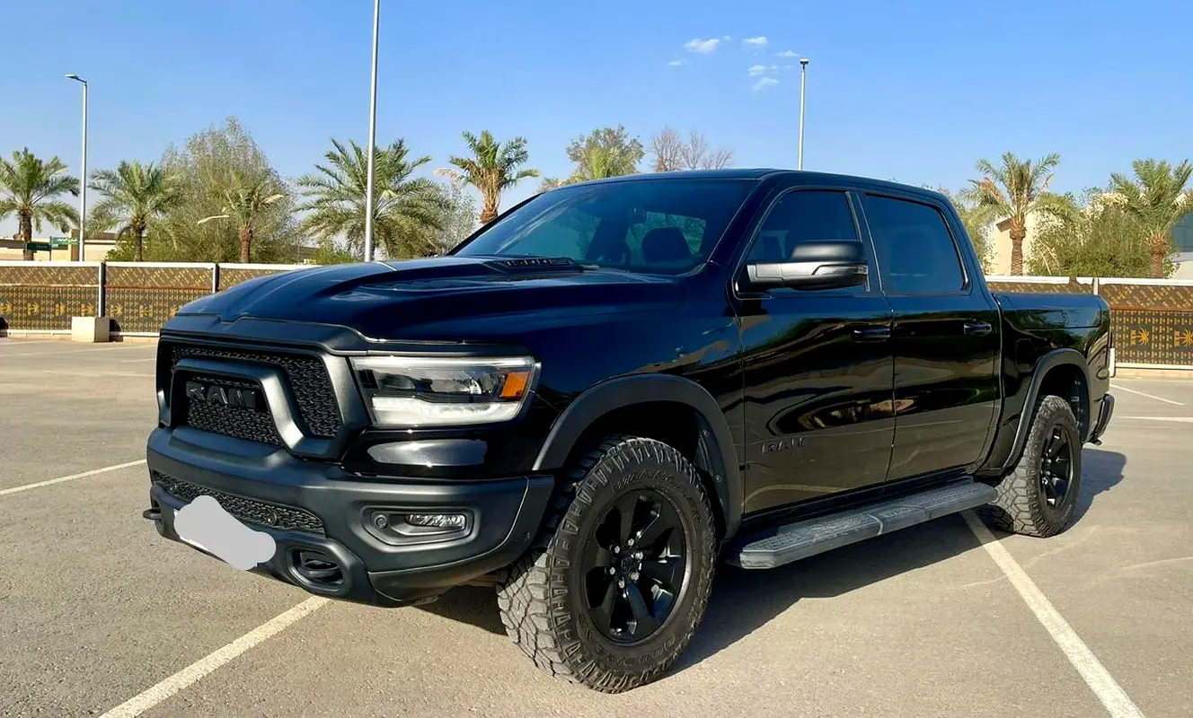 Dodge Ram 2023 — photo 1 of 13