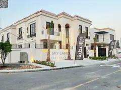 Direct from the owner, including registration, ownership, water, and electricity fees. Turnkey deliv