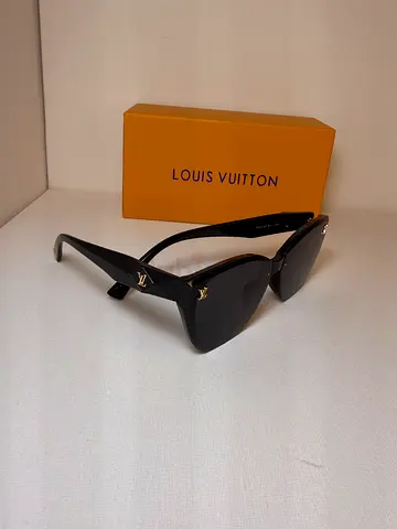 Louis Vuitton Black Designer Sunglasses with Original Box
