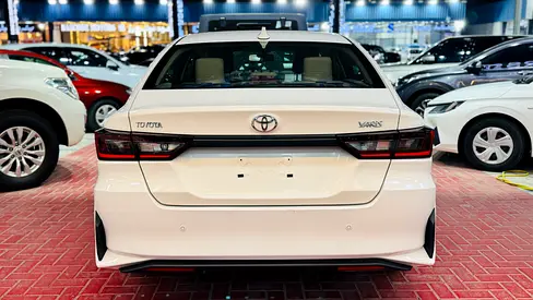2023 Toyota YARIS — фото 4