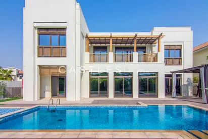 Luxury Villa | Modern-Arabic Style | Ready To Move In