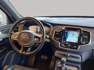 2018 Volvo XC90 — фото 10