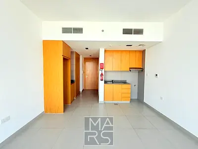 Spacious 2bedroom | Covered Parking | Luxurious amenities |