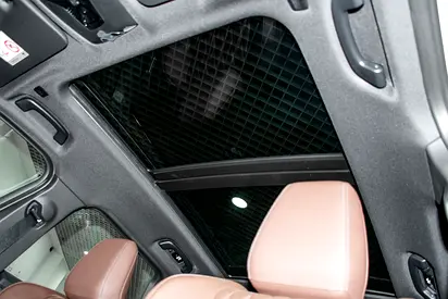 2023 BMW IX1 照片 11