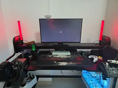 Gaming desk