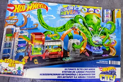 Hot Wheels Ultimate Octo Car Wash Playset - Color Reveal