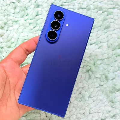 SAMSUNG GALAXY Z FOLD 7 256GB STORAGE NAVY BLUE COLOR