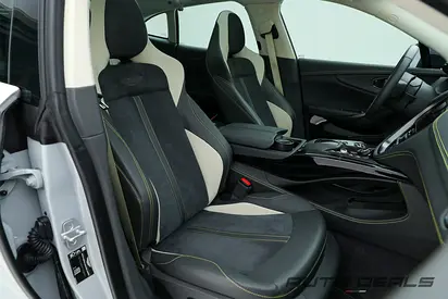 صورة مصغرة 18 لـ 2024 Aston Martin DBX