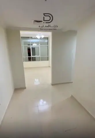 شقة غرفتين وصالة للبيع | أبراج أورينت – عجمان | موقع مميز | جاهزة للسكن