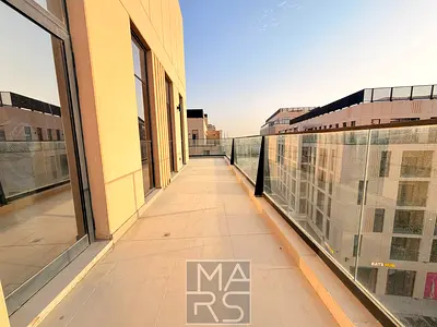 Lavish | 2 master bedroom | Maids room | Terrace