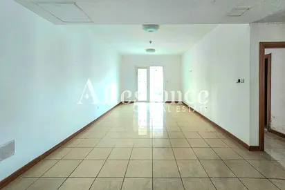Vacant | Unfurnished | Partial Sea Views