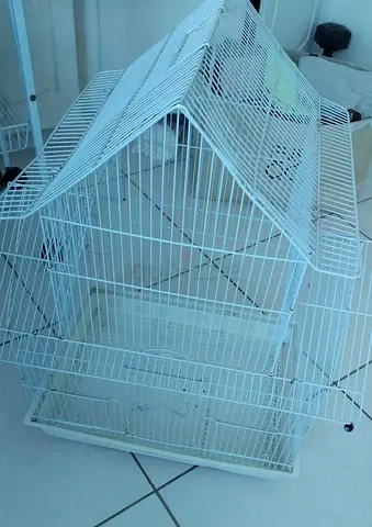 White Metal Bird Cage with Removable Tray — Good Condition