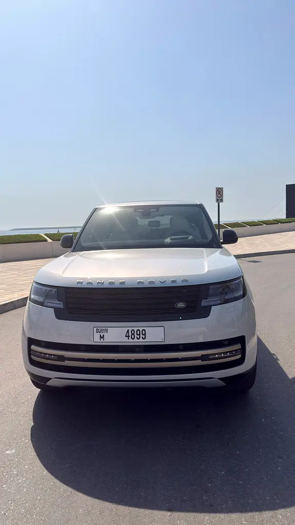 Land Rover Range Rover 2025 — photo 1 of 8