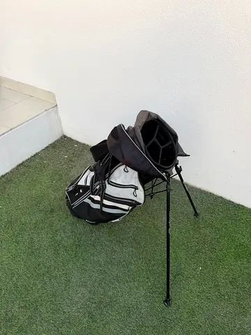 Golf clubs