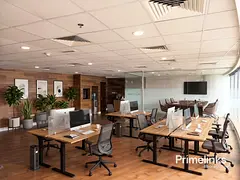 Expansive Combined Office | Ideal Corporate Space
