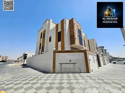للبيع فيلا تتميز بموقع استراتيجي قريب من جميع الخدمات والمدارس والمراكز التجارية