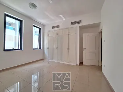 Spacious 2BHK Apartment | Free AC, Free 1 Month