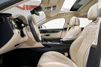 صورة مصغرة 10 لـ 2021 Bentley FLYING SPUR