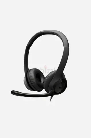Logitech H390 USB Headset (Over-ear with Noise-Cancelling Mic) - New in Box