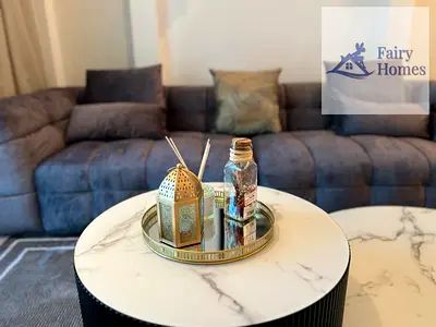 شقة مفروشة بغرفة نوم واحدة | سكن تاجر | شرفة وإطلالة على وسط المدينة
