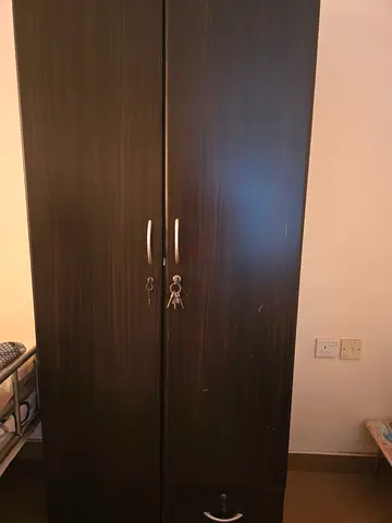 Double-door Wardrobe in Good Condition