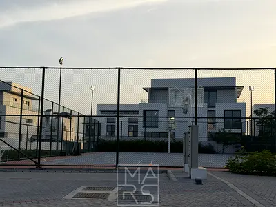 Distress Sale – Ready 4 Bedroom Villa
