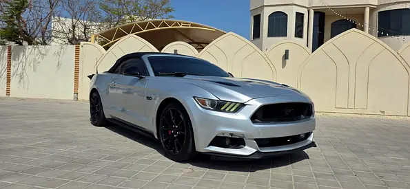 2015-Ford Mustang GT-Full option-Excellent Condition