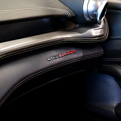 صورة 16 لـ 2017 Ferrari GTC4 LUSSO