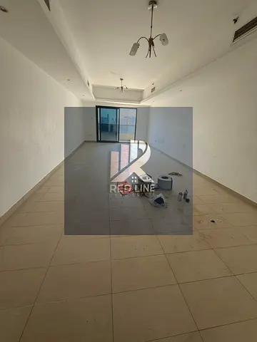 3-bedroom apartment with a living room in Al Qasba – air conditioning by the owner, gym, swimming pool, and free parking