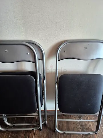 Set of 2 Foldable Metal Bar Stools with Padded Seats