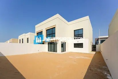 Rented Till 2027 | 3 BR Duplex | Huge space
