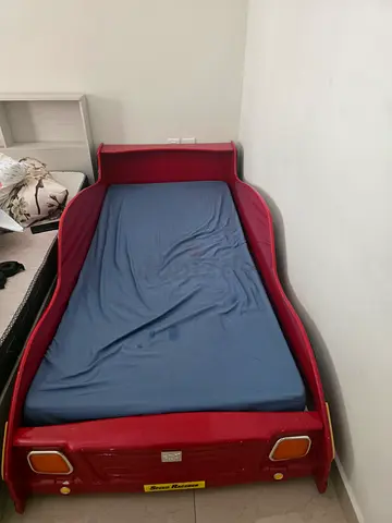 kids car shape bed for free without mattress