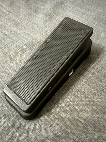 Dunlop - Cry Baby Wah Pedal