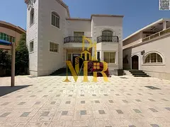 Villa for sale, residential/commercial, 10,000 sq ft | 9 bedrooms in Rawda 3 | Prime location. Price