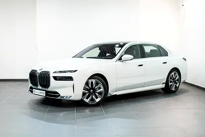 740i Luxury Pure Excellence