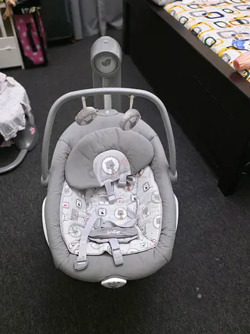 Baby swing same like new only few time use with free android tablet gift