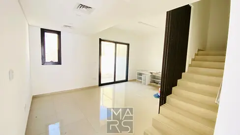 تصميم رائع | موقع متميز | بدون رسوم خدمات | ملكية حرة للعرب