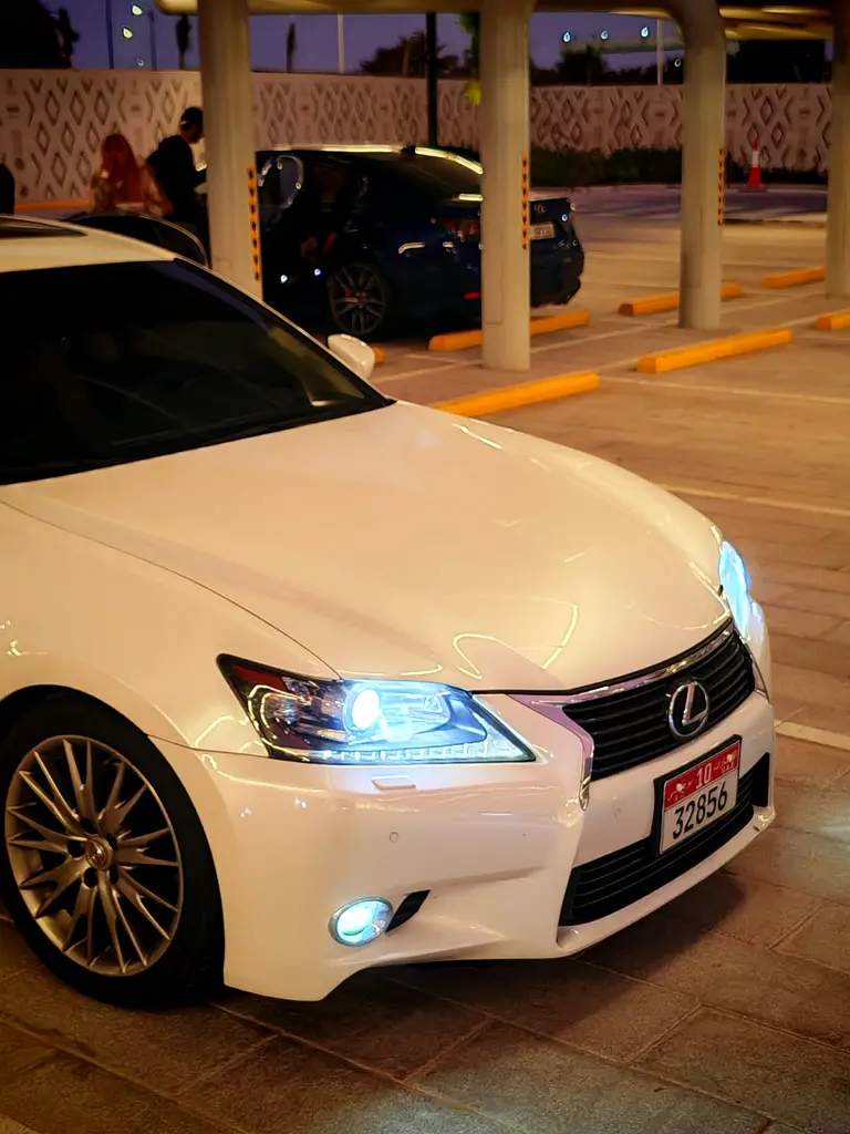 Lexus GS-Series 2014 — photo 1 of 9