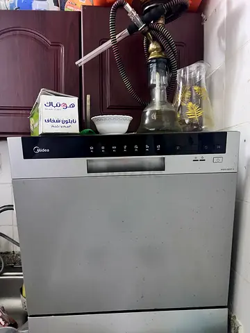 Quiet tabletop dishwasher in good condition