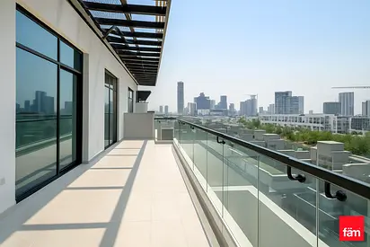 1bed+Study Penthouse | Vacant | Panoramic View