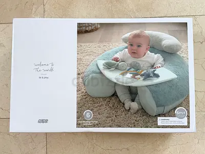 Brand  new(Open Box) Mamas and papas Welcome to the World Sit  Play Bunny Interactive Seat