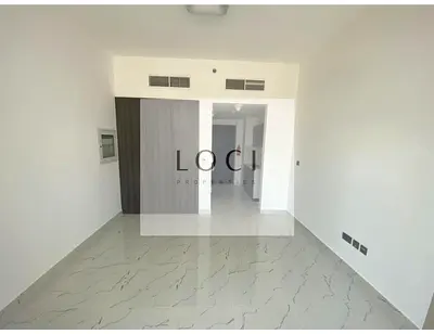 READY TO MOVE | GREAT AMENITIES | SPACIOUS