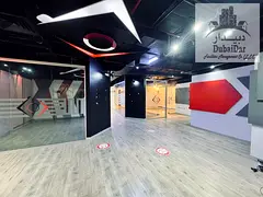 PODIUM LEVEL RETAIL SHOP WITH 3 PARKINGS