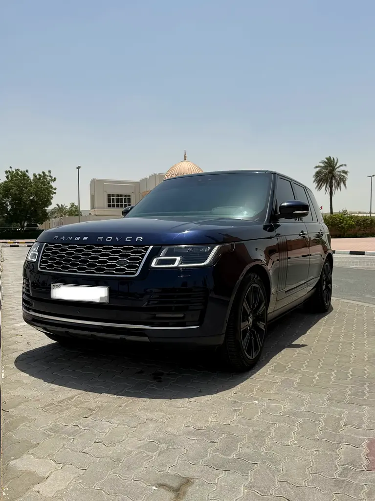 Land Rover Range Rover 2018 — photo 1 of 11